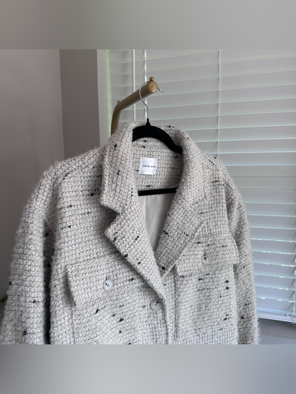 Annie Bing Jacket - Picture 2 of 10